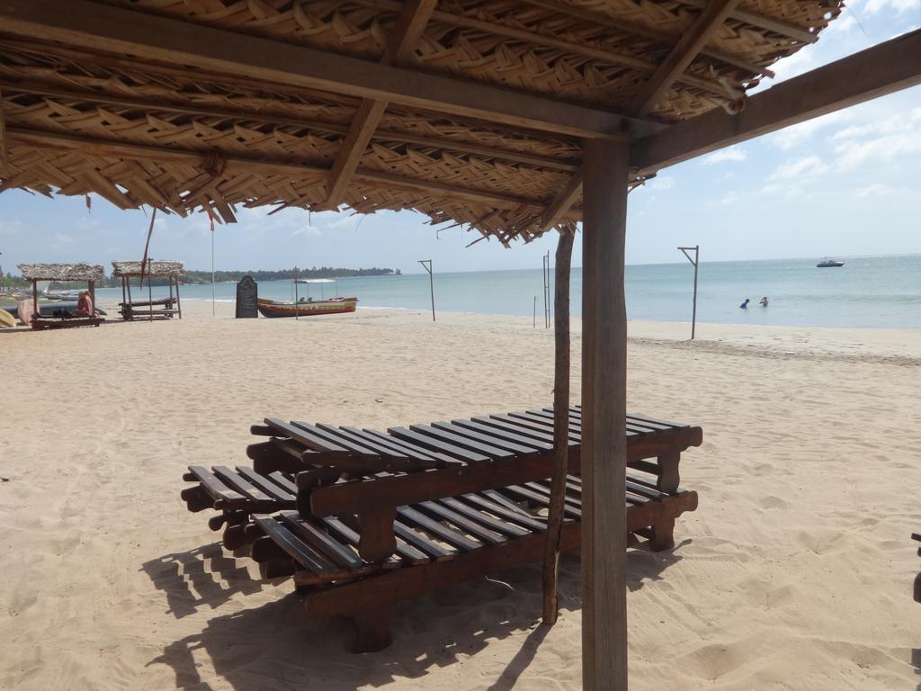 Neem Beach House Trincomalee Ngoại thất bức ảnh